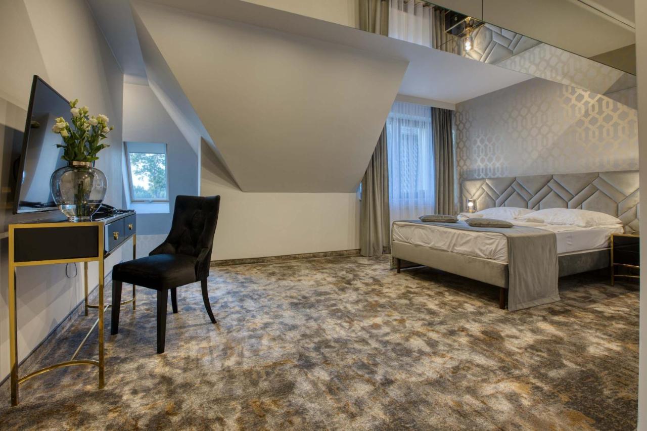 Hotel & Spa Bialy Dom بشيشوفيتسا المظهر الخارجي الصورة