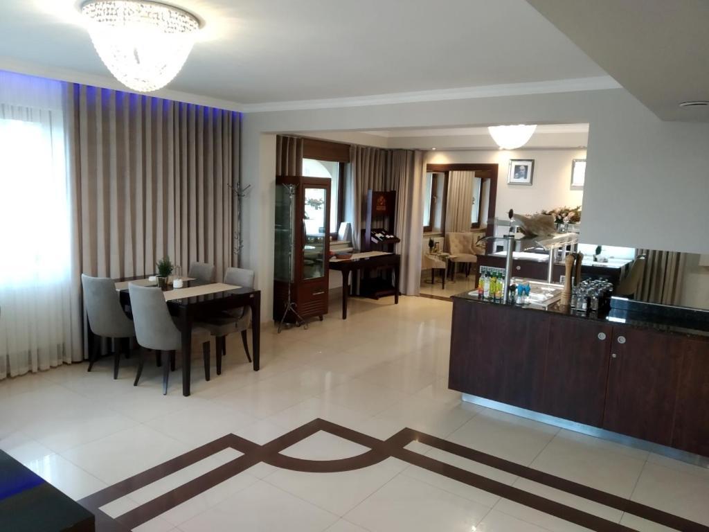 Hotel & Spa Bialy Dom بشيشوفيتسا المظهر الخارجي الصورة